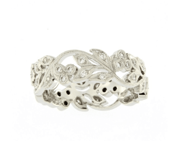 18ct White Gold Spring Blossom Floral Band