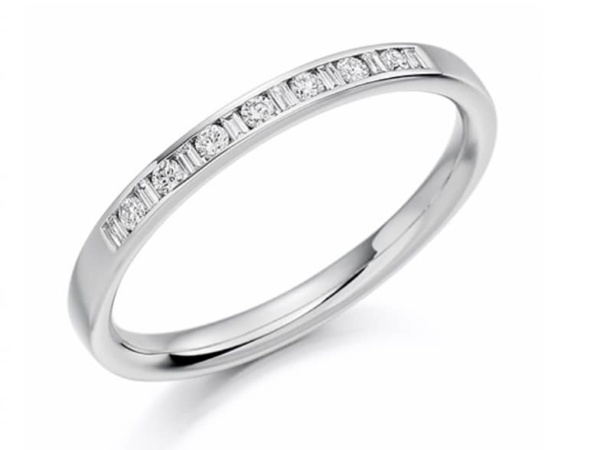 Brilliant & Baguette Cut Diamond Ring