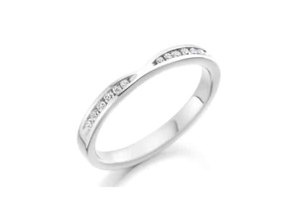 Shaped Wedding Ring with Flat Side
