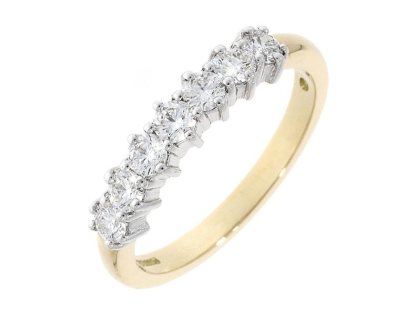 Yellow gold 7 Stone Brilliant Cut Diamond Ring