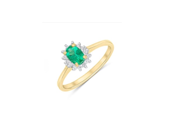 9ct White Emerald & Diamond Oval Cluster Ring