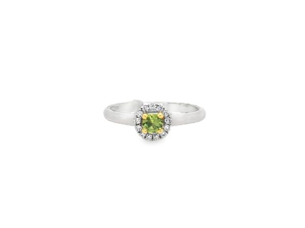 18ct Peridot Centre Diamond Cluster Ring