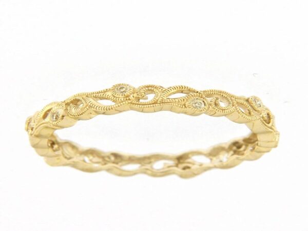 18ct Gold Floral Ring With Diamonds