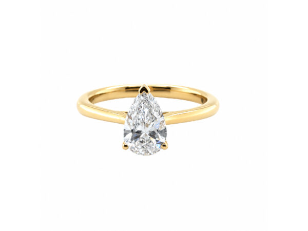 18ct Yellow Gold Pear Laboratory Grown Diamond Soliatire Ring