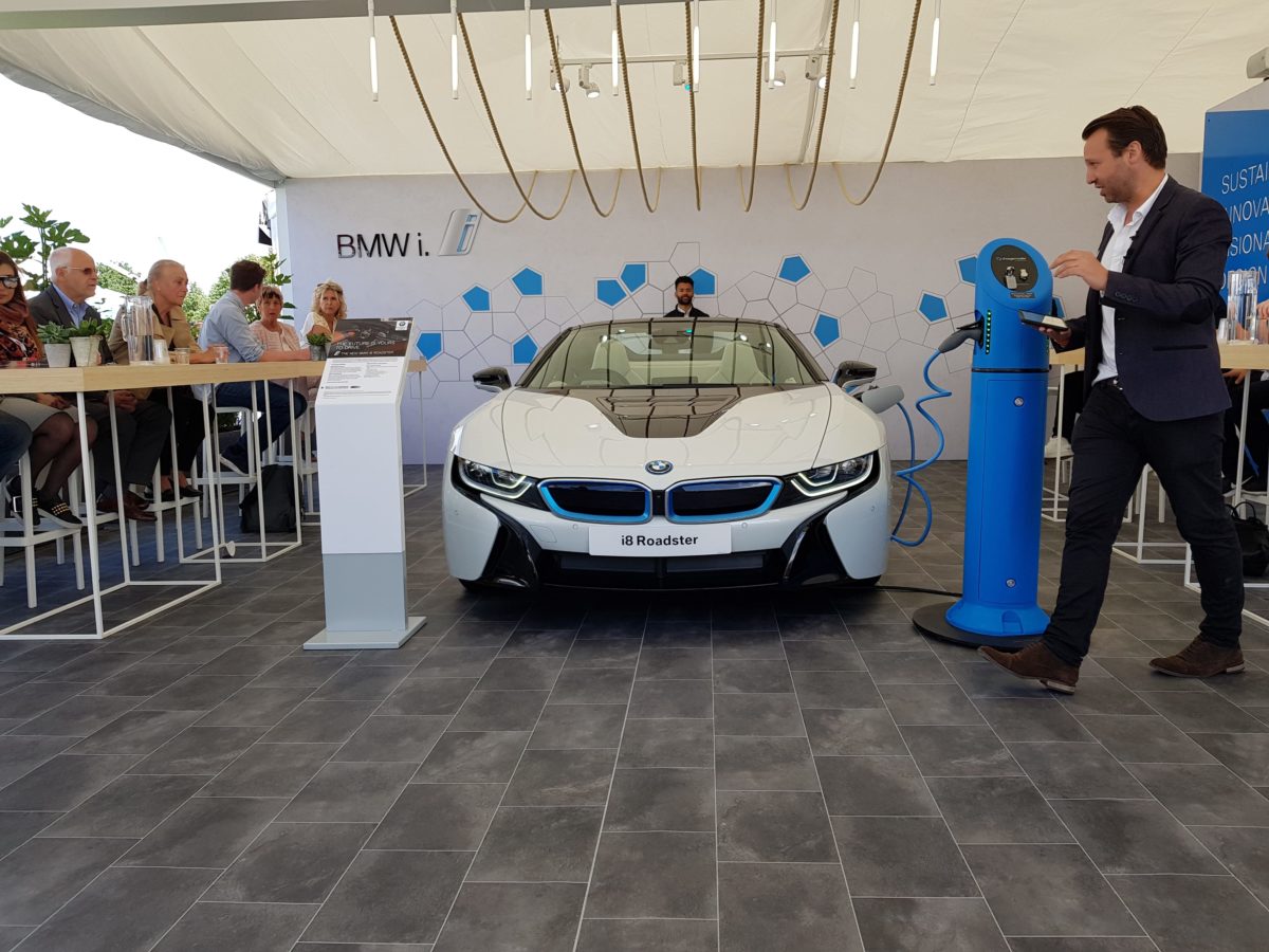 BMW-min-1200x900-1-1