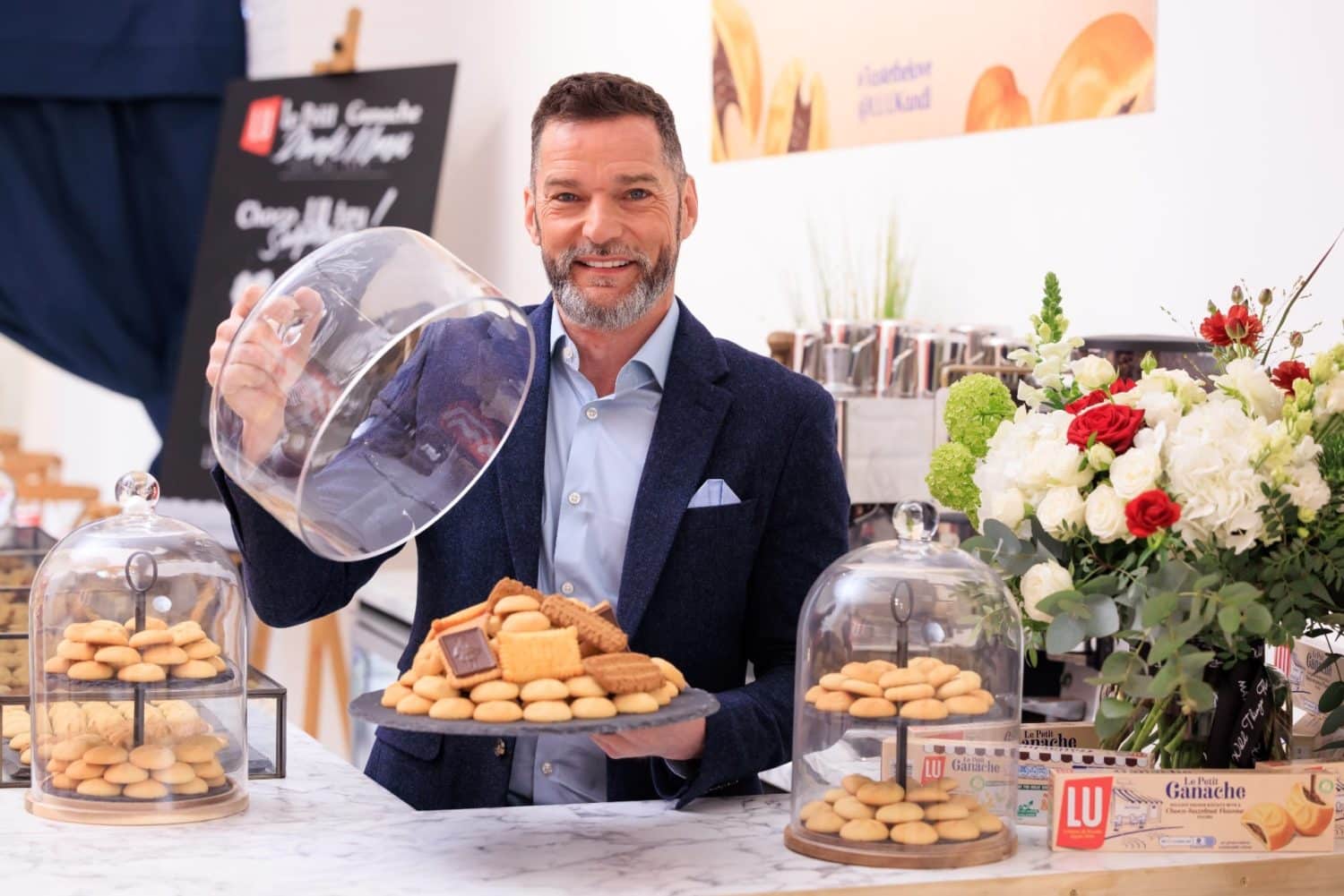 LU Biscuits sampling